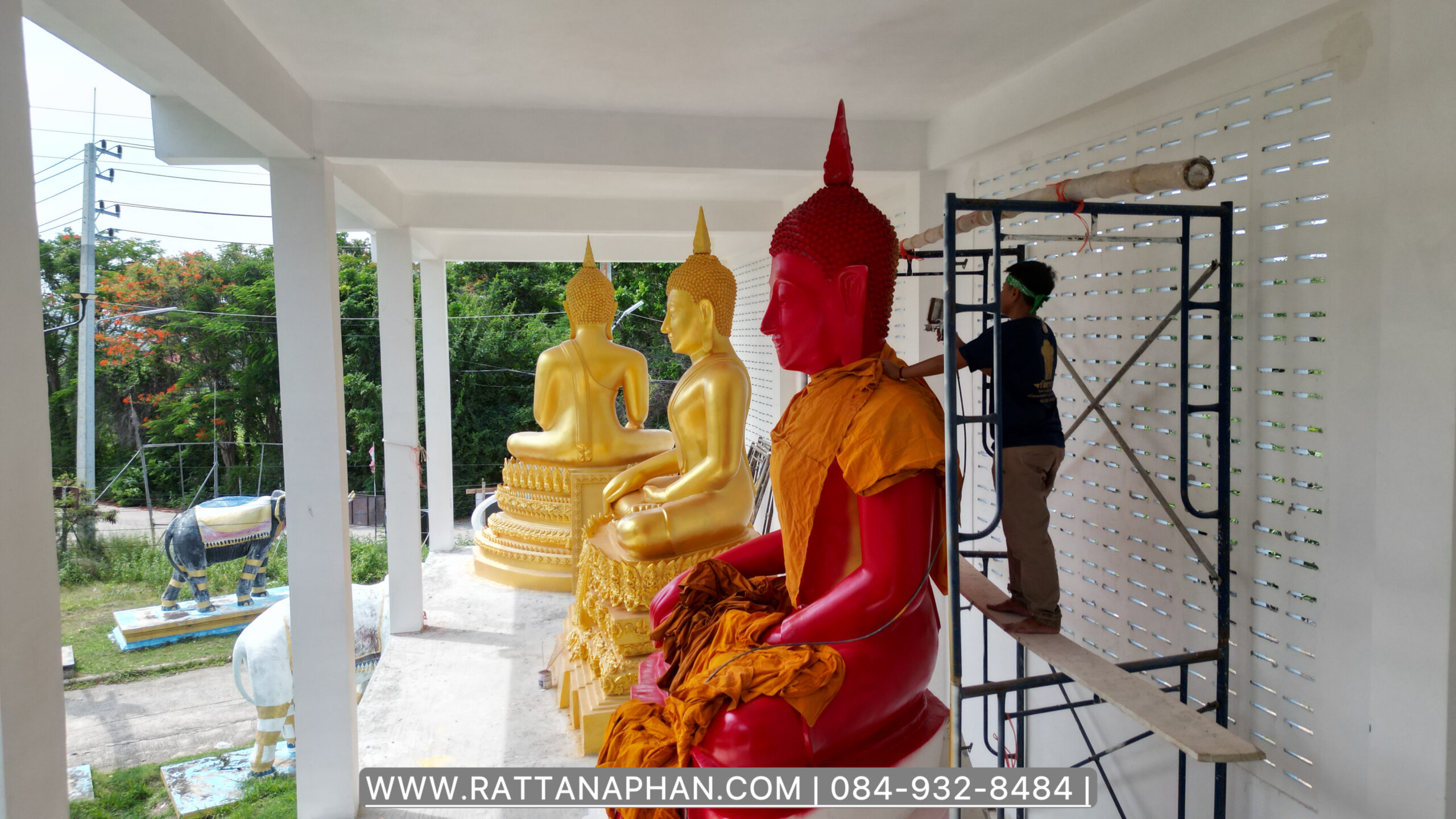 รับปิดทองพระพุทธรูป รับตกแต่งทำสีพ่นทองพระพุทธรูป รับทำพิมพ์ลายฐานพระ